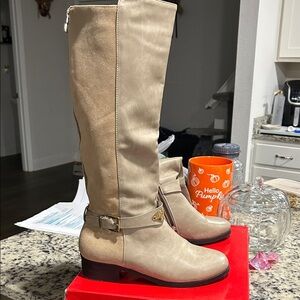 Elegant Tan Guess Knee-High Boots